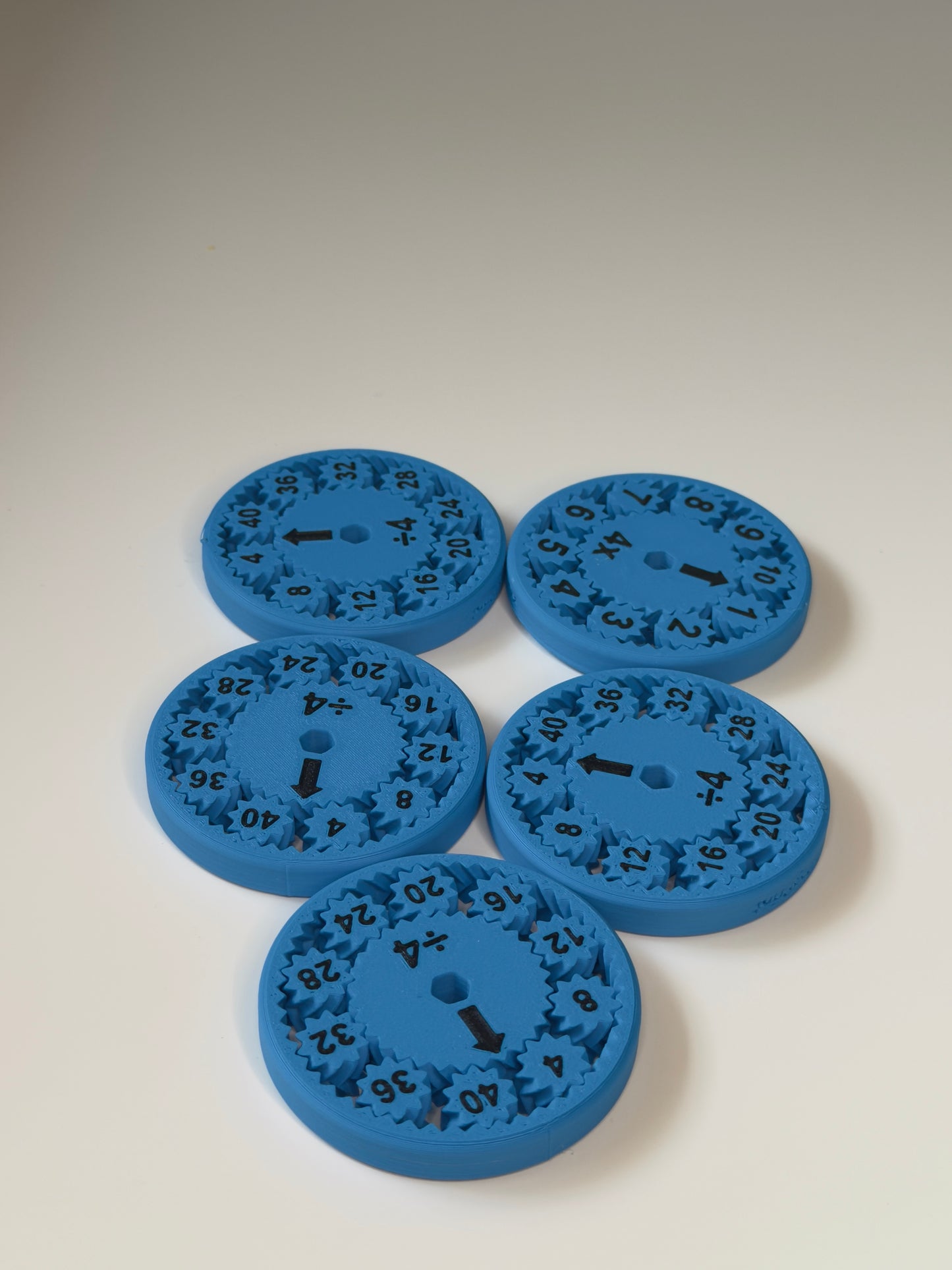 Math Spinner Set – Multiplication & Division (2–9)